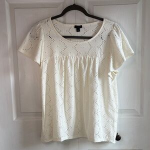 Ann Taylor Factory Cream Eyelet Scoop Short Sleeve Top
